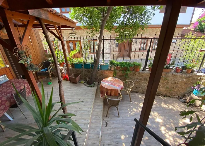 骆驼公寓式酒店 3* 安塔利亚