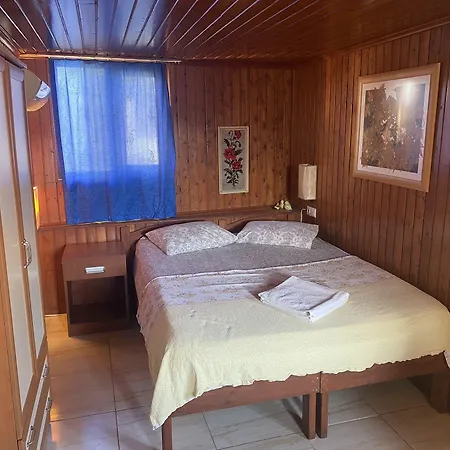 Apartmanhotel Camel 3*